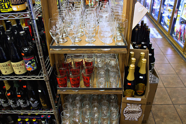 pat holdens proper glassware e1405479574729 #InsideTheBottleShop: Pat Holdens Liquor in Oxnard